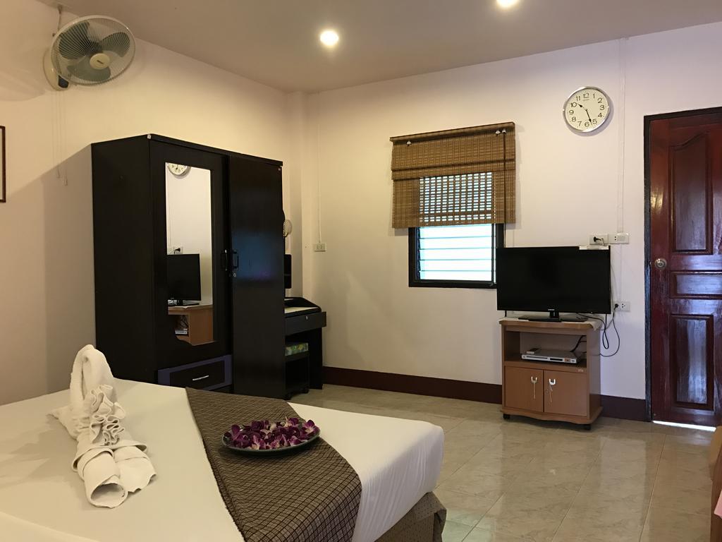Апартаменти Rabbit Mansion2 Patong Екстер'єр фото