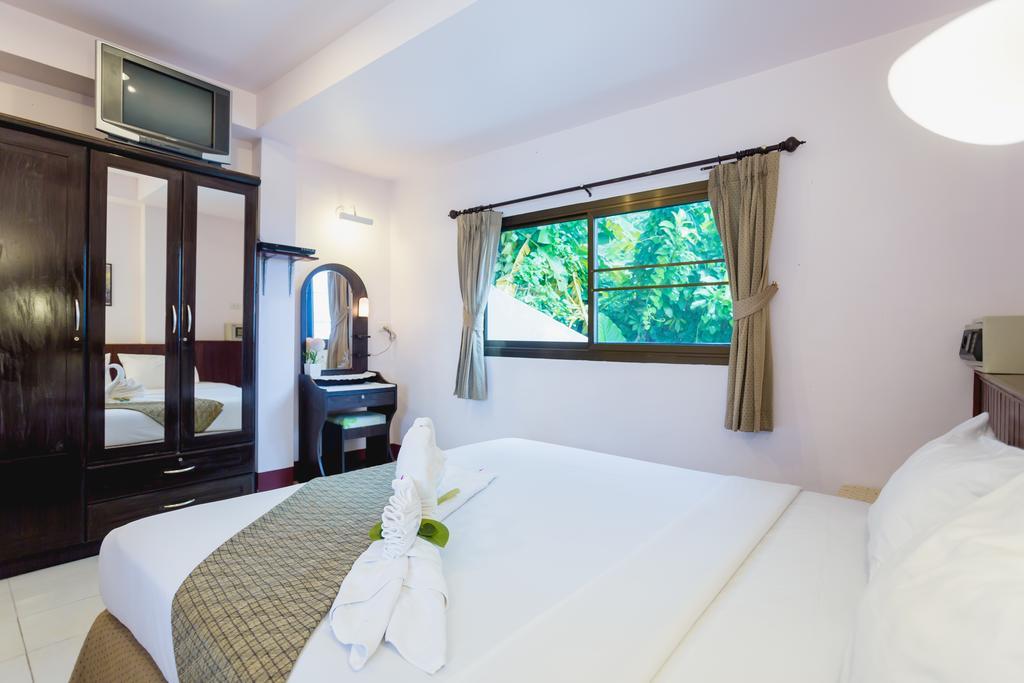 Апартаменти Rabbit Mansion2 Patong Екстер'єр фото