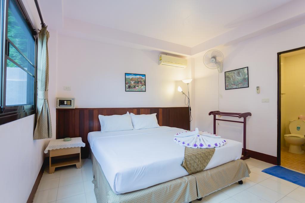 Апартаменти Rabbit Mansion2 Patong Екстер'єр фото