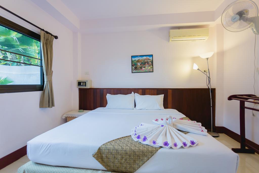 Апартаменти Rabbit Mansion2 Patong Екстер'єр фото